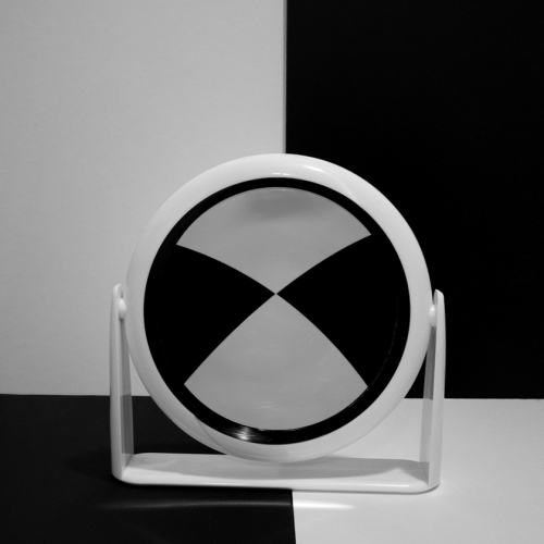 Bronze Medal - Oliver Dolinsky - Through The Looking Glass