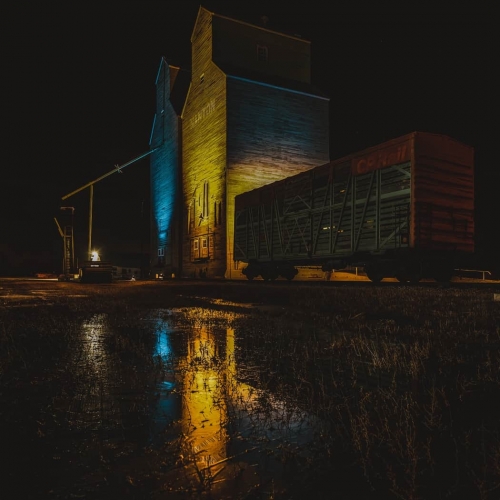 Gold Medal Foothills Camera Club Alan Medlow Nanton Grain Elevators