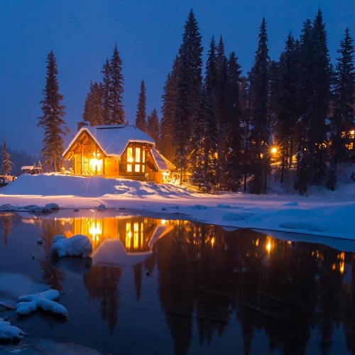 HONOUR AWARD Jean Wang Little Warm Wooden House At Emerald Lake